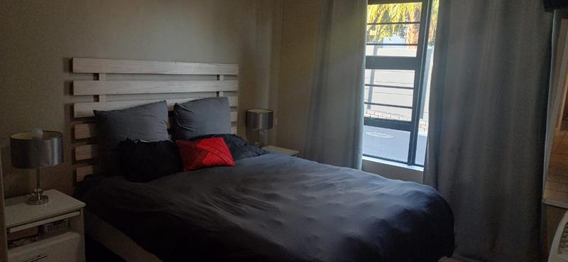 To Let 2 Bedroom Property for Rent in Protea Heights Western Cape